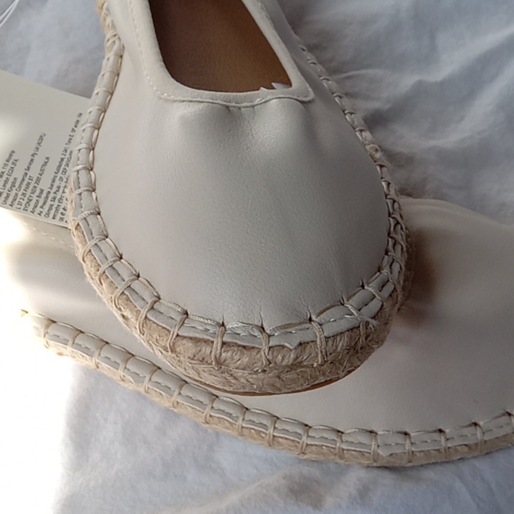 Amazon Essentials Women's Espadrilles Ballerina Flat Shoes Beige Size 8.5 - Picture 4 of 6
